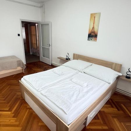 Pingvin Cukraszda Apartman Balatonmáriafürdő Dış mekan fotoğraf