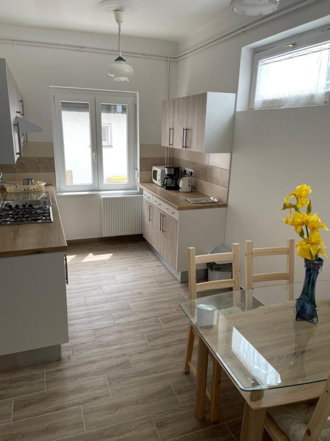 Pingvin Cukraszda Apartman Balatonmáriafürdő Dış mekan fotoğraf